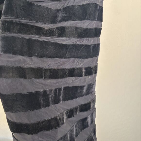 Cynthia Rowley Black Velvet Midi Dress - Picture 7 of 7